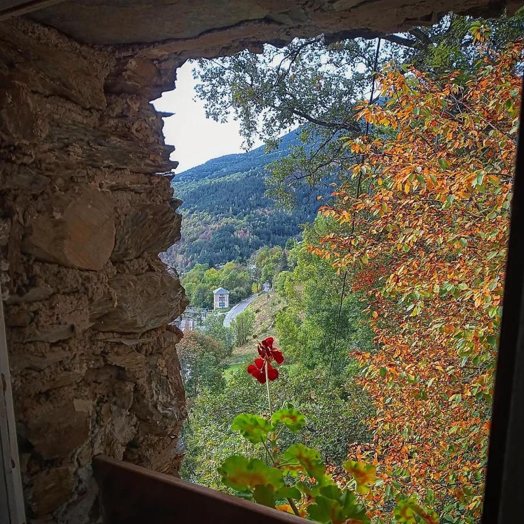 Masia Can Constans Queralbs Exterior foto