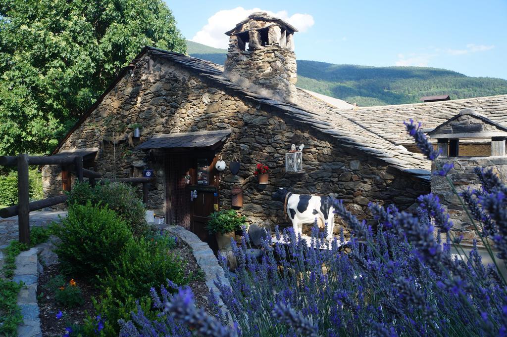 Masia Can Constans Queralbs Exterior foto